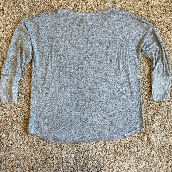 No Boundaries stretchy, lightweight sweater s: XXL - Picture 4 of 4